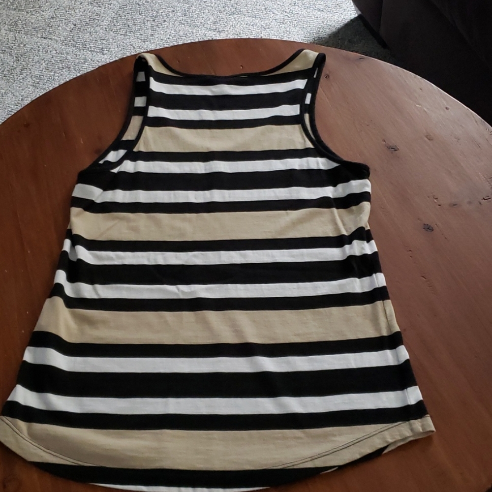 Tank top - Picture 2 of 3